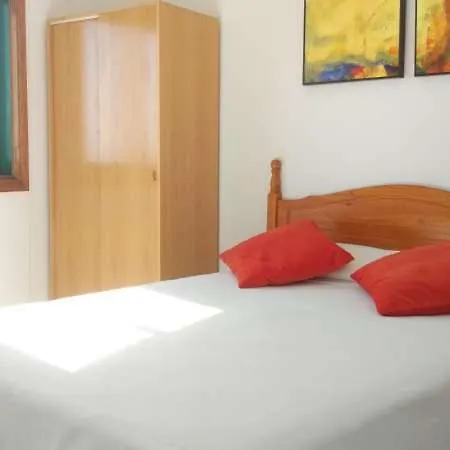 Sleeps 5 Wifi Appartement *